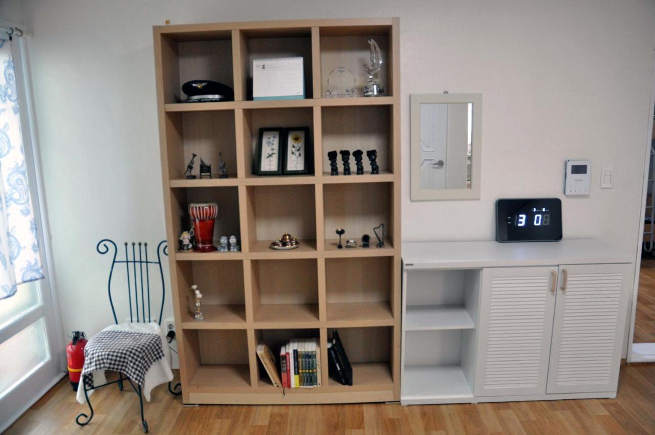 Gwangju Songjeong Station Guesthouse Gwangju Metropolitan City Ngoại thất bức ảnh